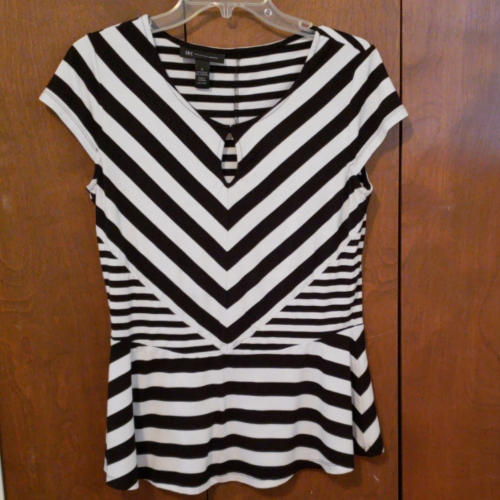 INC keyhole black and white striped peplum top, size M - Picture 1 of 7